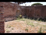 00912 ostia - regio ii - insula iv - terme di nettuno (ii,iv,2) - raum 8 - tepidarium - suedostecke - 06-2022.jpg